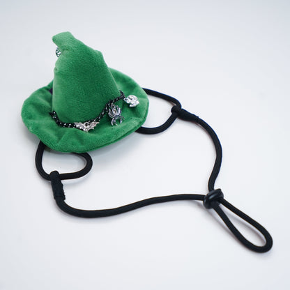 Witch's Alchemist Hat (1-Enchanted Emerald) | Pet Hat